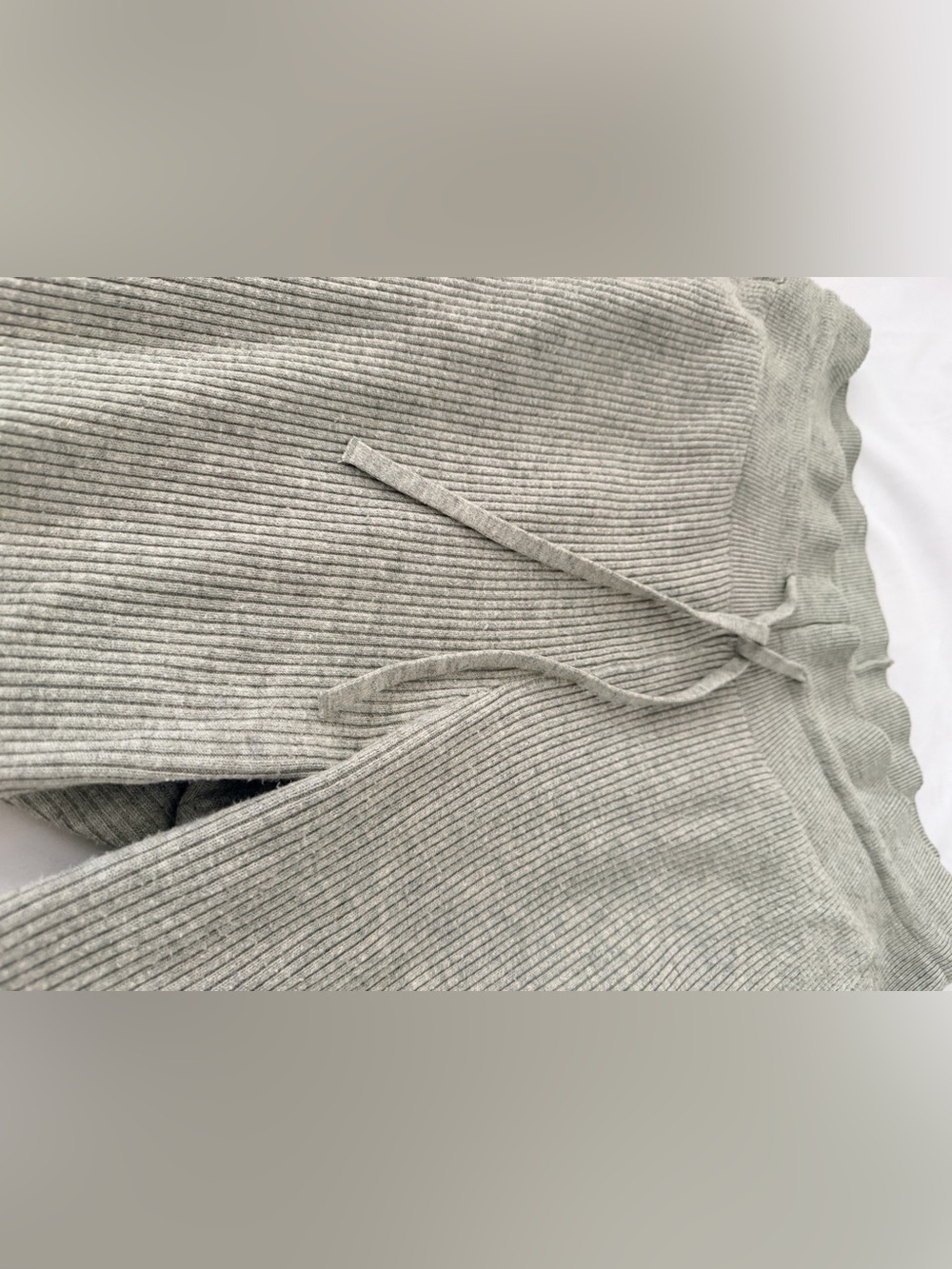 UNIQLO Lounge Knit Ribbed Pants - Picture 7 of 8